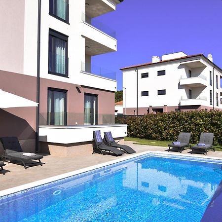 Luxury Apartment Faro With Sea View And Swimming Pool プレマントゥーラ エクステリア 写真