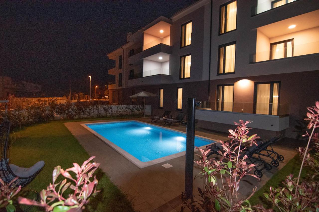 Luxury Apartment Faro With Sea View And Swimming Pool プレマントゥーラ エクステリア 写真